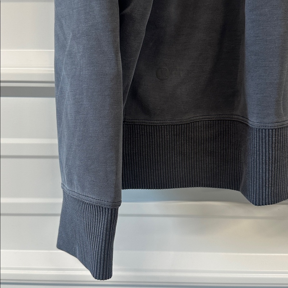 Lululemon Softstreme Shirt - 8 - Black - Picture 6 of 6